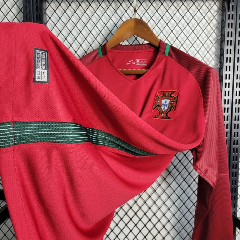 Camisa Retrô Portugal I Manga Longa 2016/17