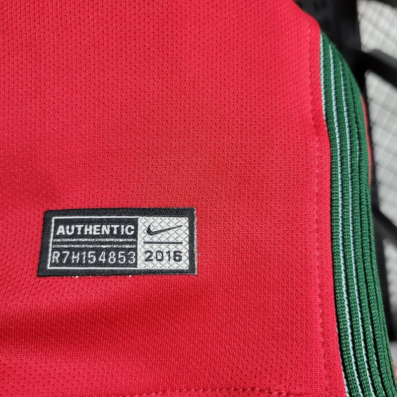 Camisa Retrô Portugal I 2016/17