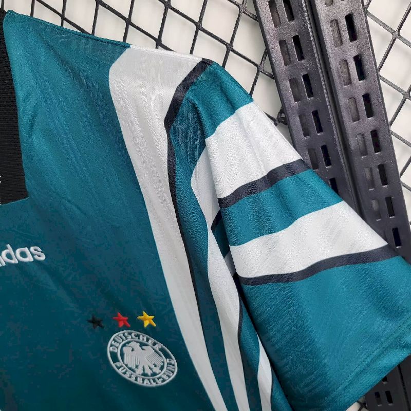 Camisa Retrô Alemanha II 1996