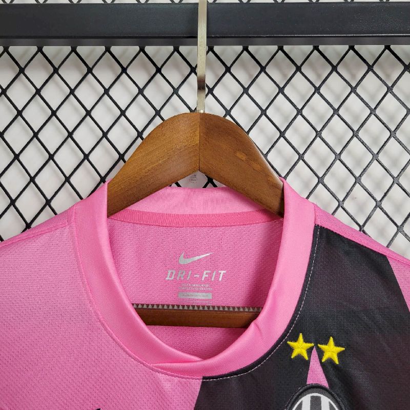 Camisa Retrô Juventus II 2011/12