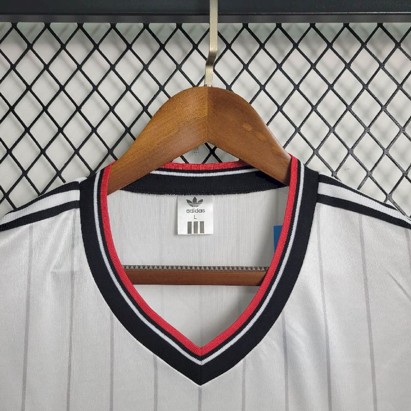 Camisa Retrô Manchester United II 1983/84
