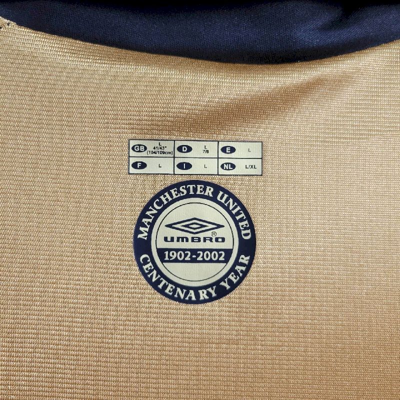 Camisa Retrô Manchester II 2001/02
