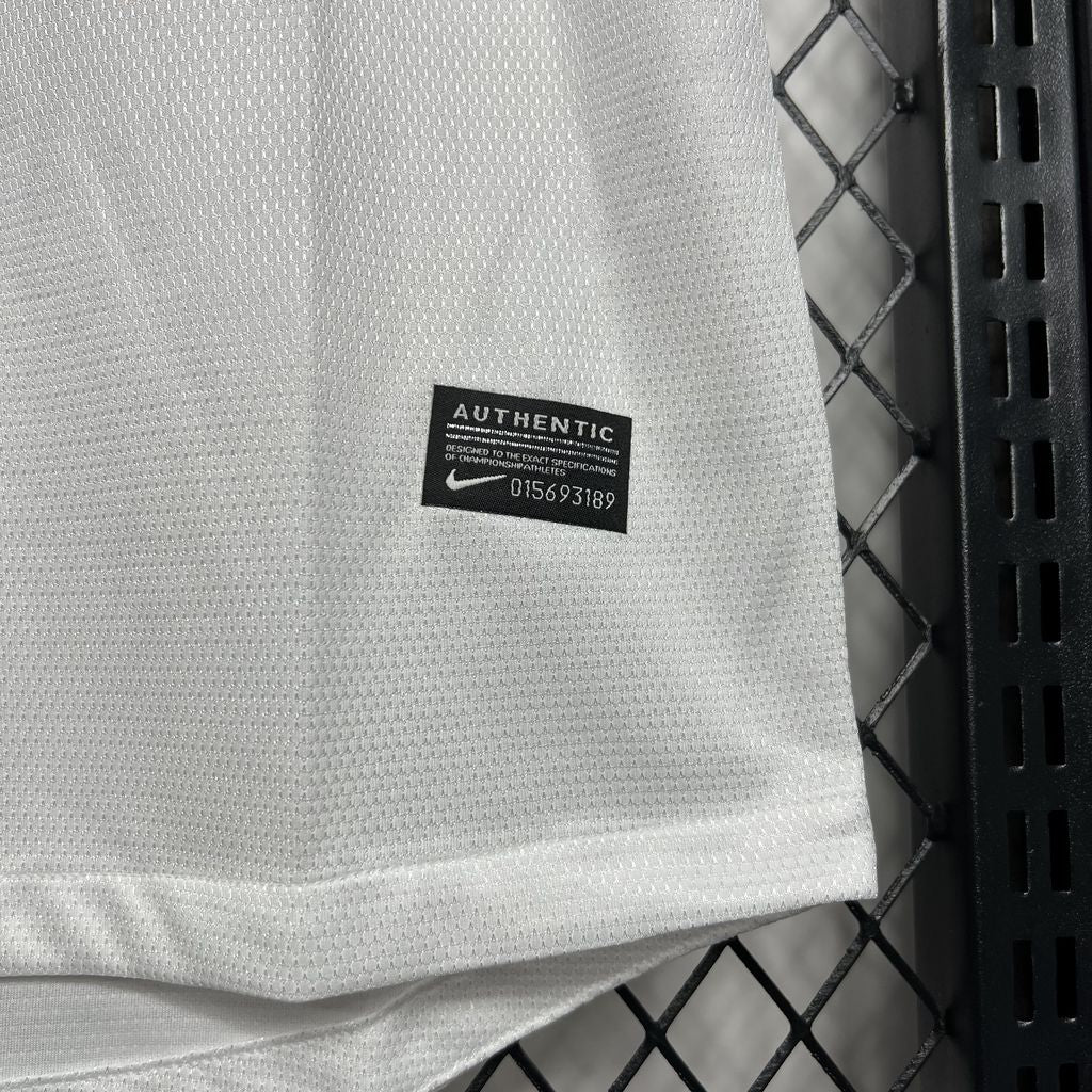 Camisa Retrô Polônia I 2012