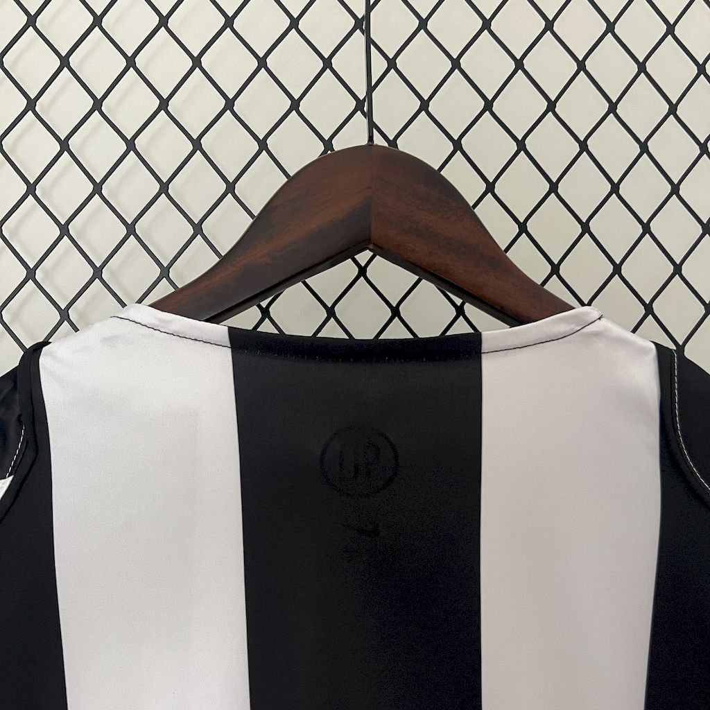 Camisa Retrô Juventus I 2004/05