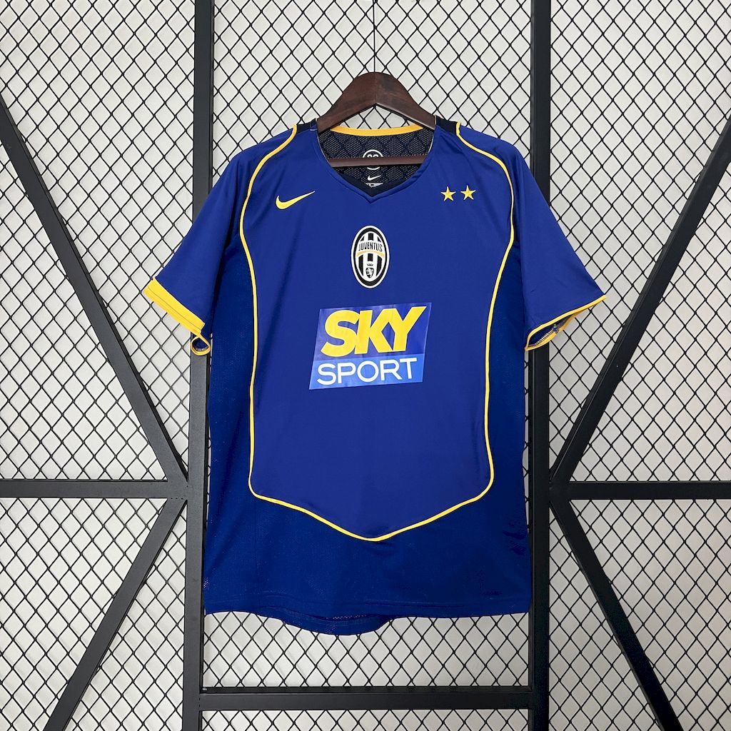 Camisa Retrô Juventus II 2004/05
