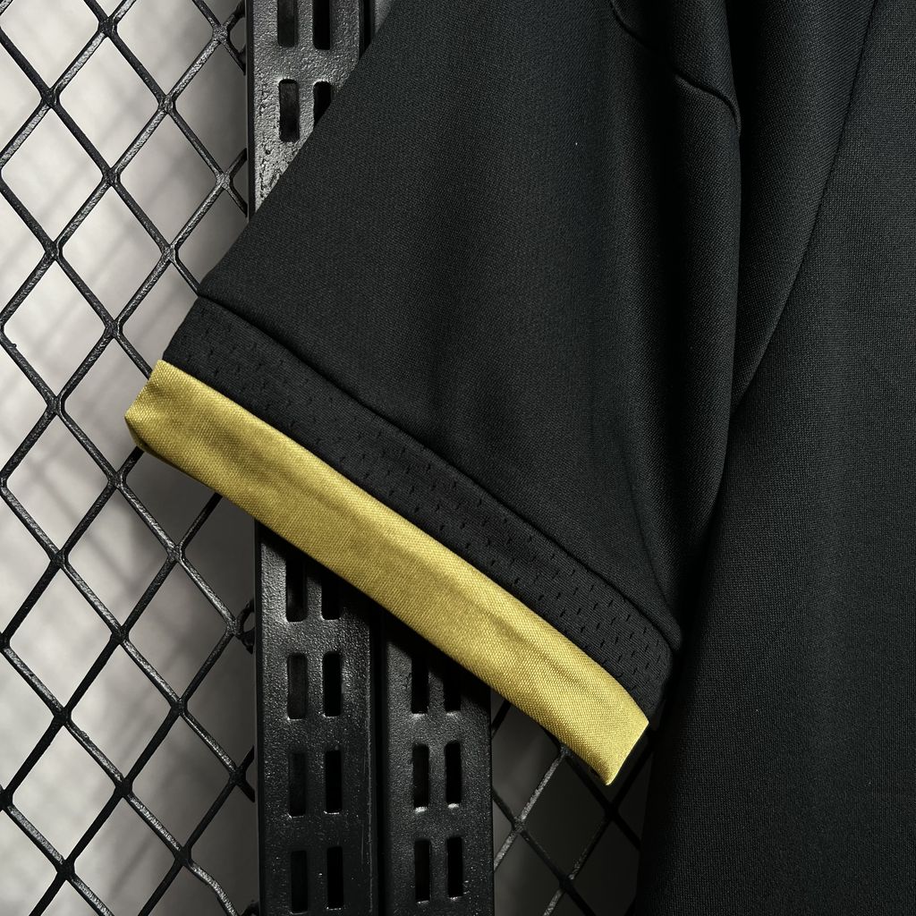 Camisa Retrô Juventus III 2015/16