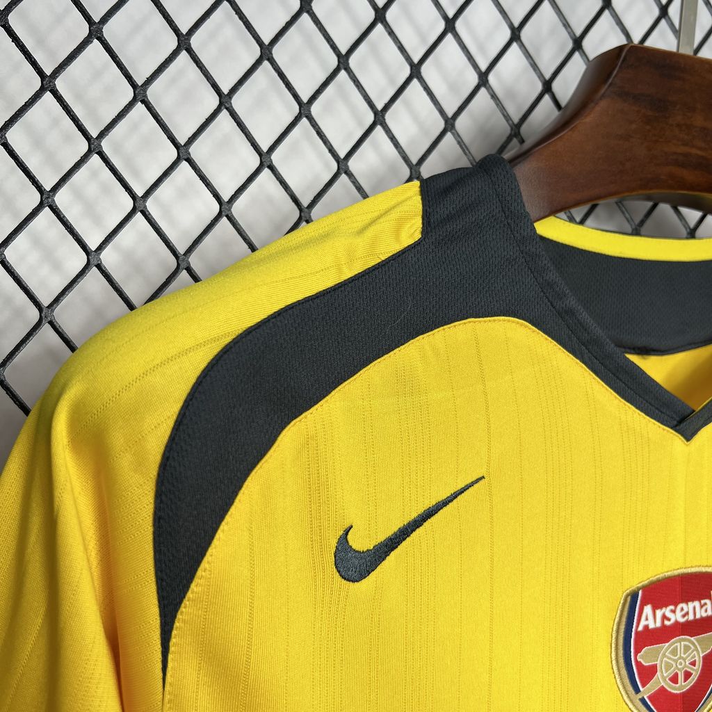 Camisa Retrô Arsenal II 2005/06