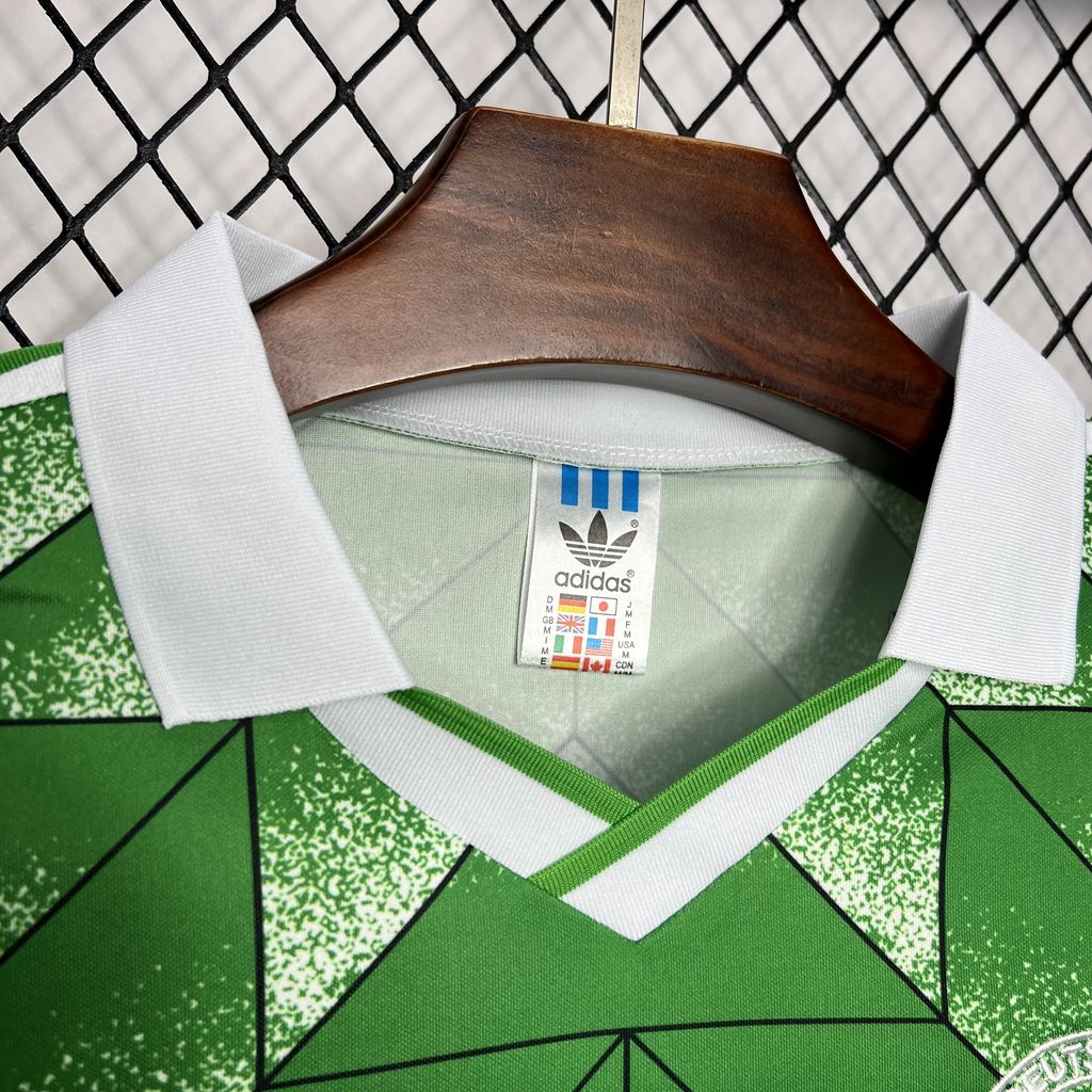 Camisa Retrô Alemanha Manga Longa 1990