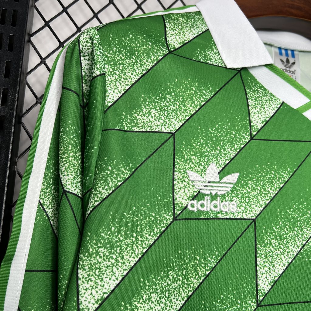 Camisa Retrô Alemanha Manga Longa 1990