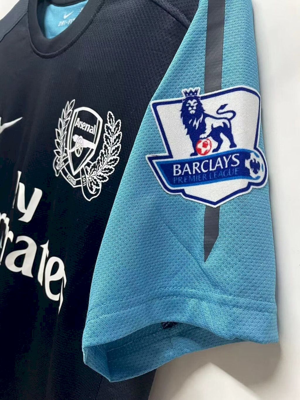 Camisa Retrô Arsenal II 2011/12