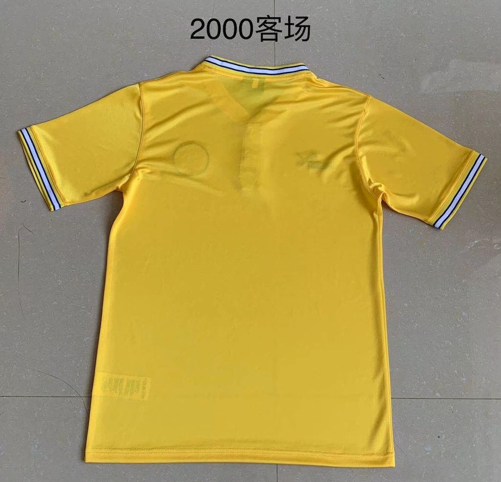 Camisa Retrô Leeds United II 2000