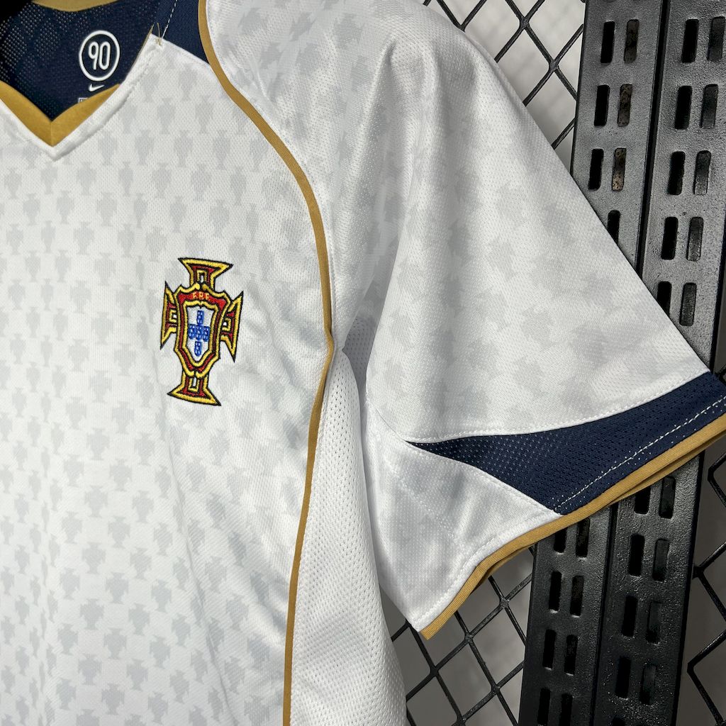 Camisa Retrô Portugal II 2004