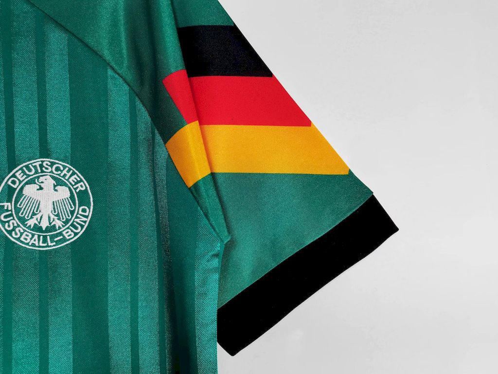 Camisa Retrô Alemanha II 1992
