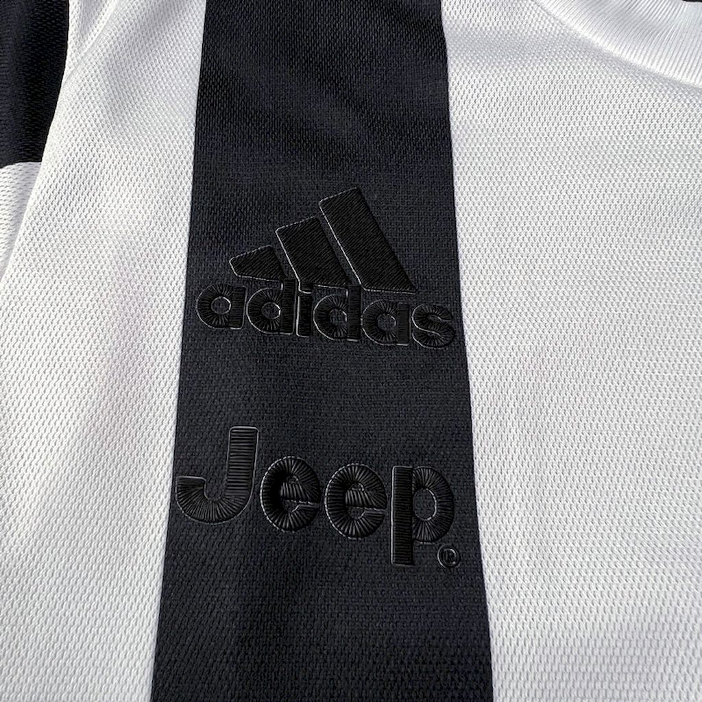 Camisa Retrô Juventus 120 Anos