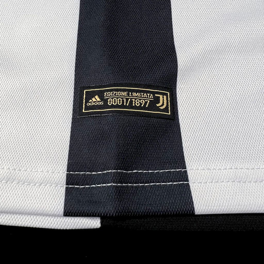 Camisa Retrô Juventus 120 Anos