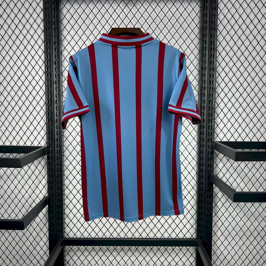 Camisa Retrô Aston Villa I 1956/57