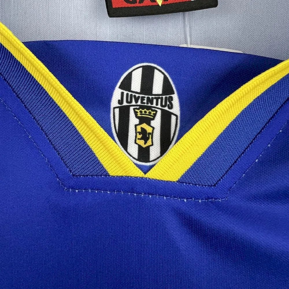 Camisa Retrô Juventus II Manga Longa 1995/96