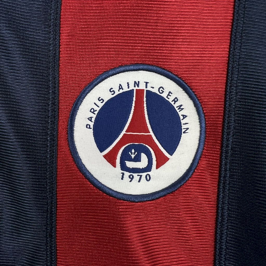 Camisa Retrô Paris Saint Germain I 2001/02