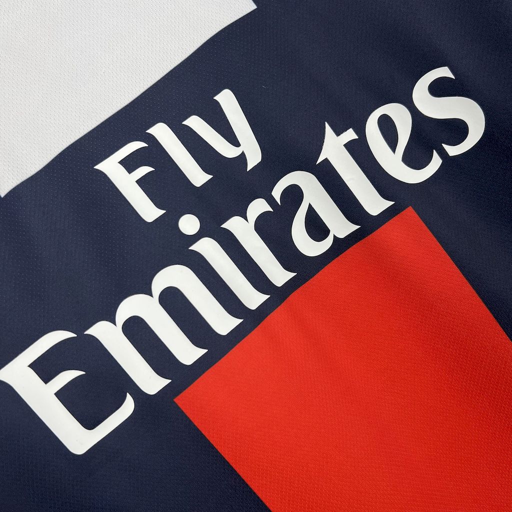 Camisa Retrô Paris Saint Germain I 2013/14