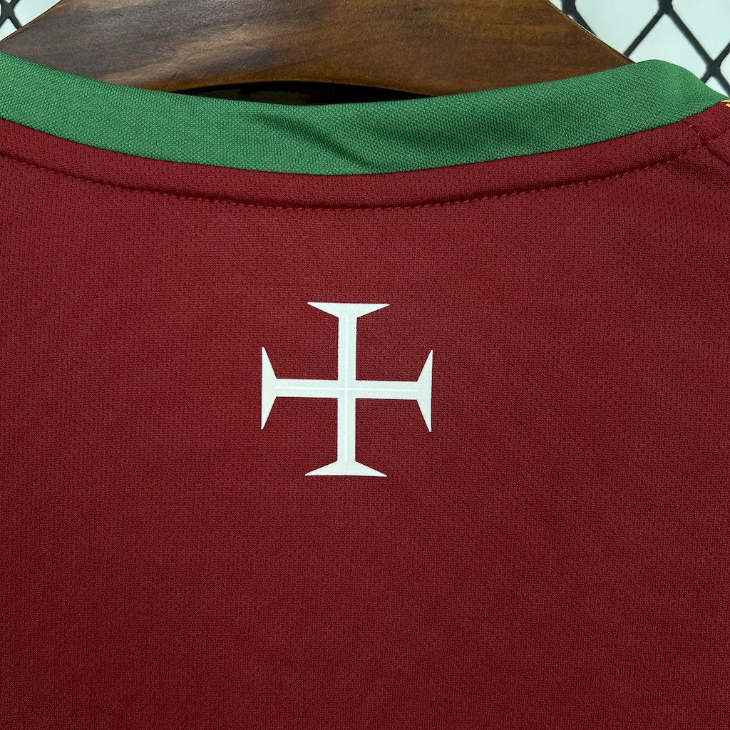 Camisa Retrô Portugal I 2006