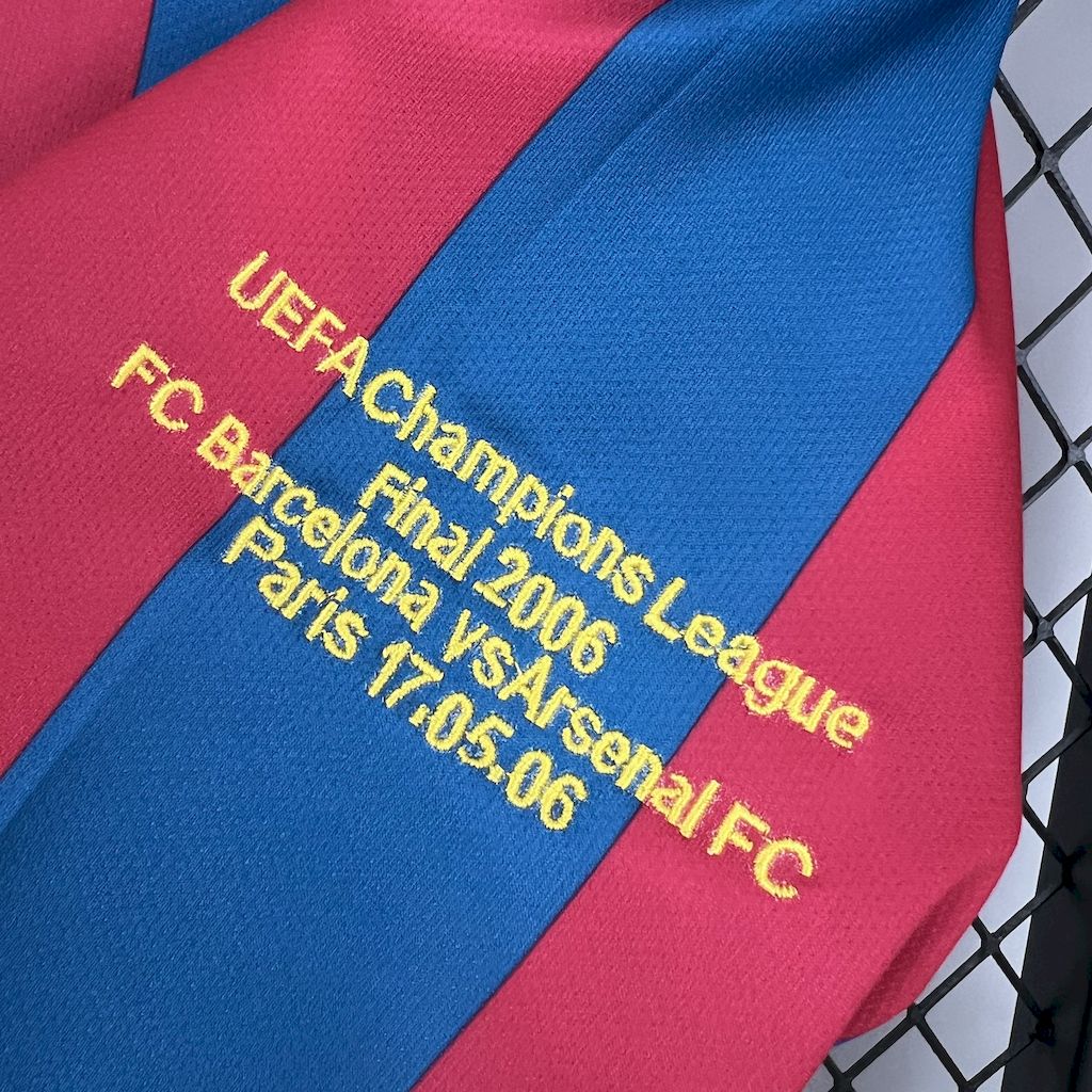 Camisa Retrô Barcelona l 2005/2006