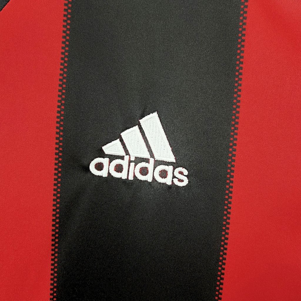 Camisa Retrô AC Milan I 2010/11