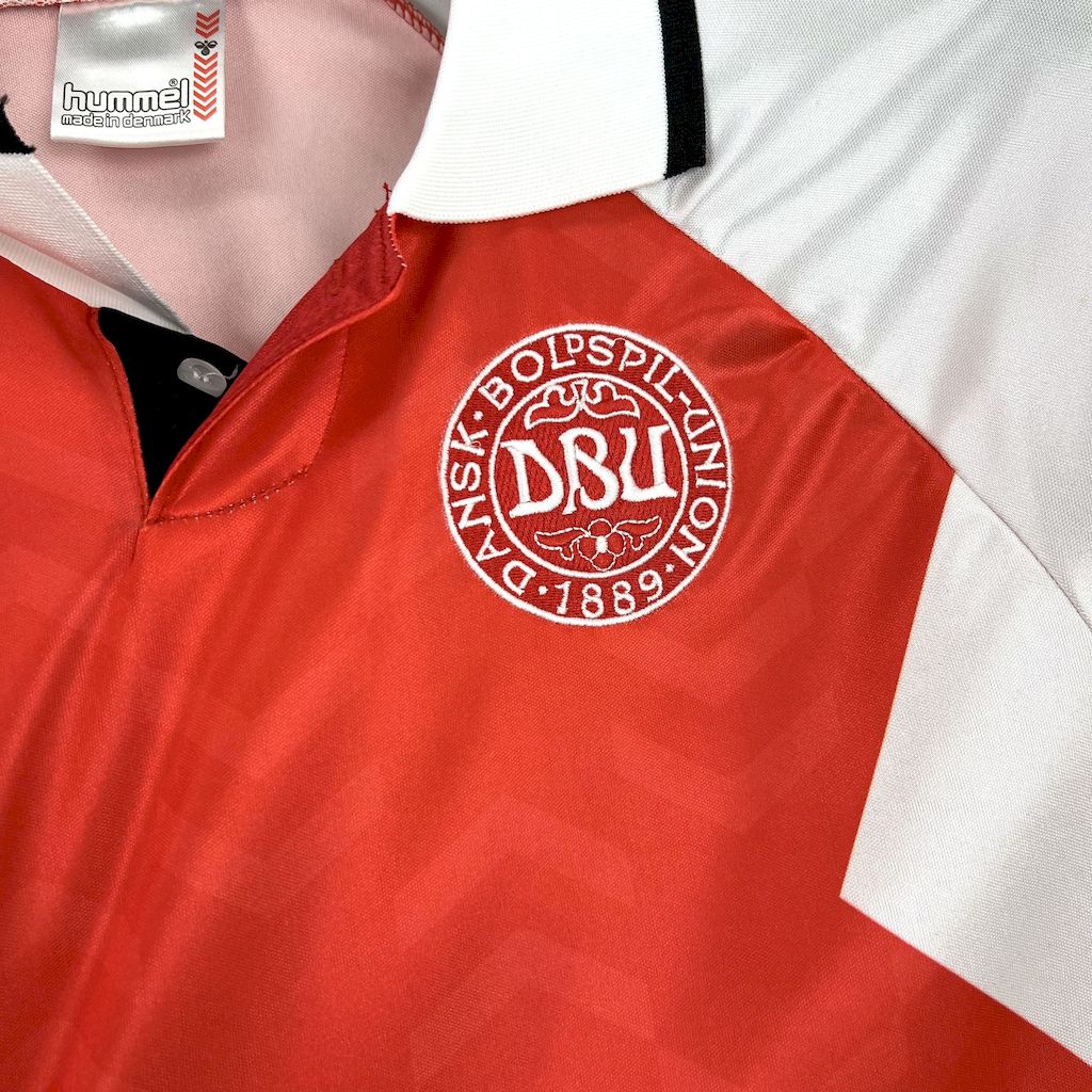 Camisa Retrô Dinamarca I 1992