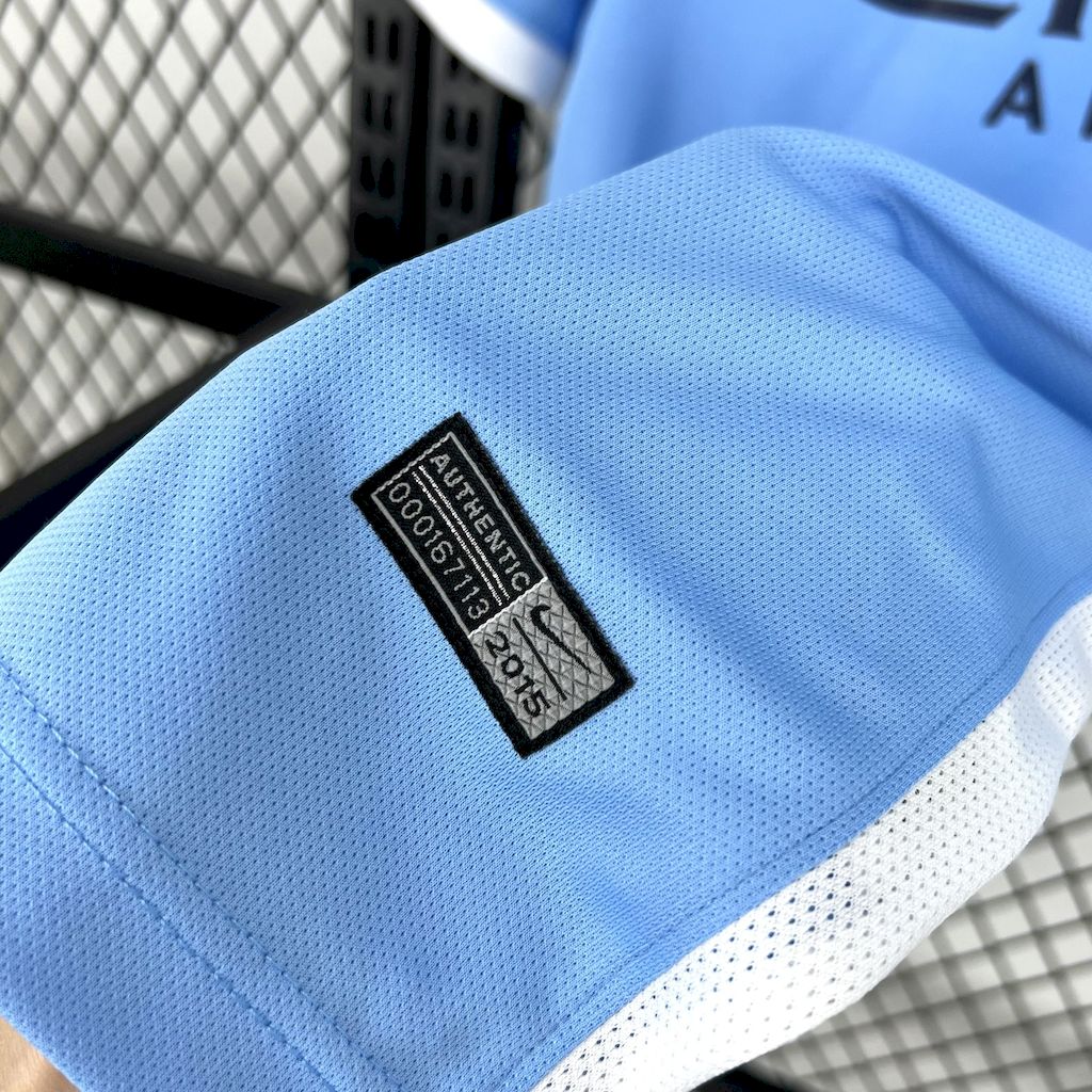 Camisa Retrô Manchester City I 2015/16