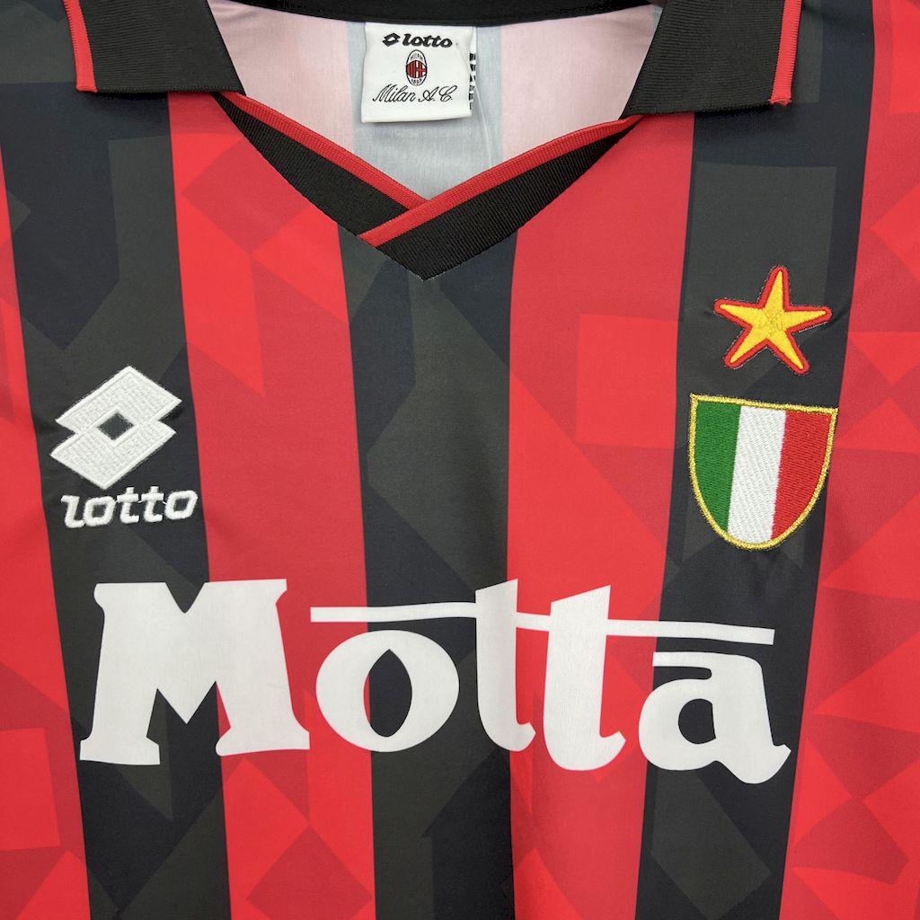 Camisa Retrô AC Milan I Manga Longa 1993/94