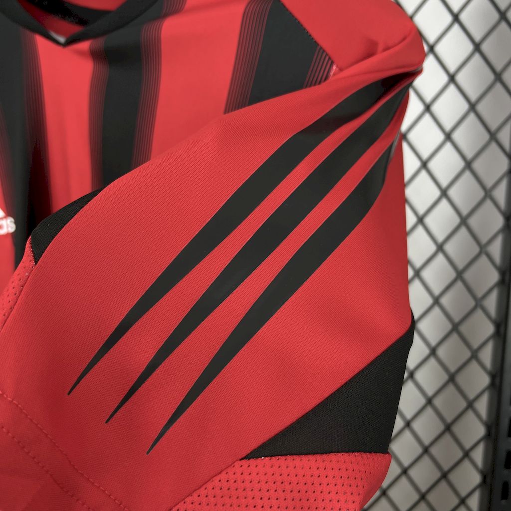 Camisa Retrô AC Milan I 2004/05