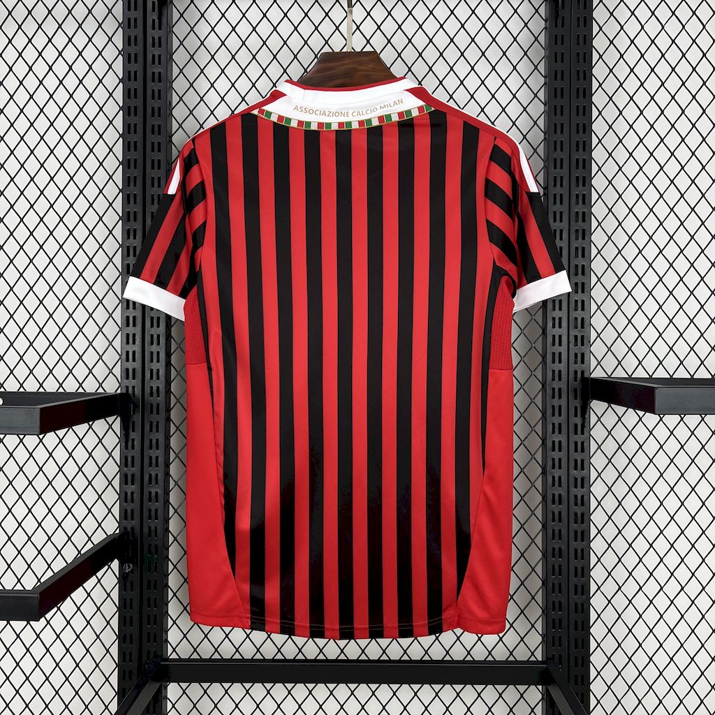 Camisa Retrô AC Milan I 2011/12
