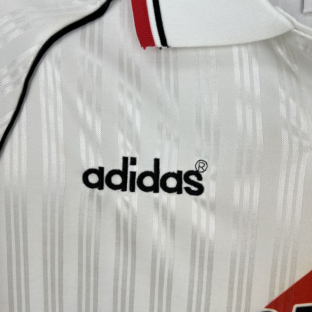 Camisa Retrô River Plate I 1995/96