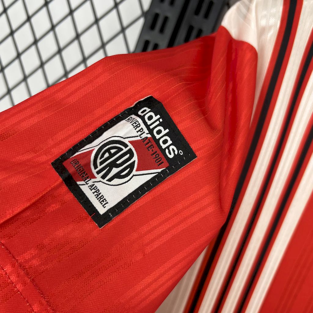 Camisa Retrô River Plate II 1996/97