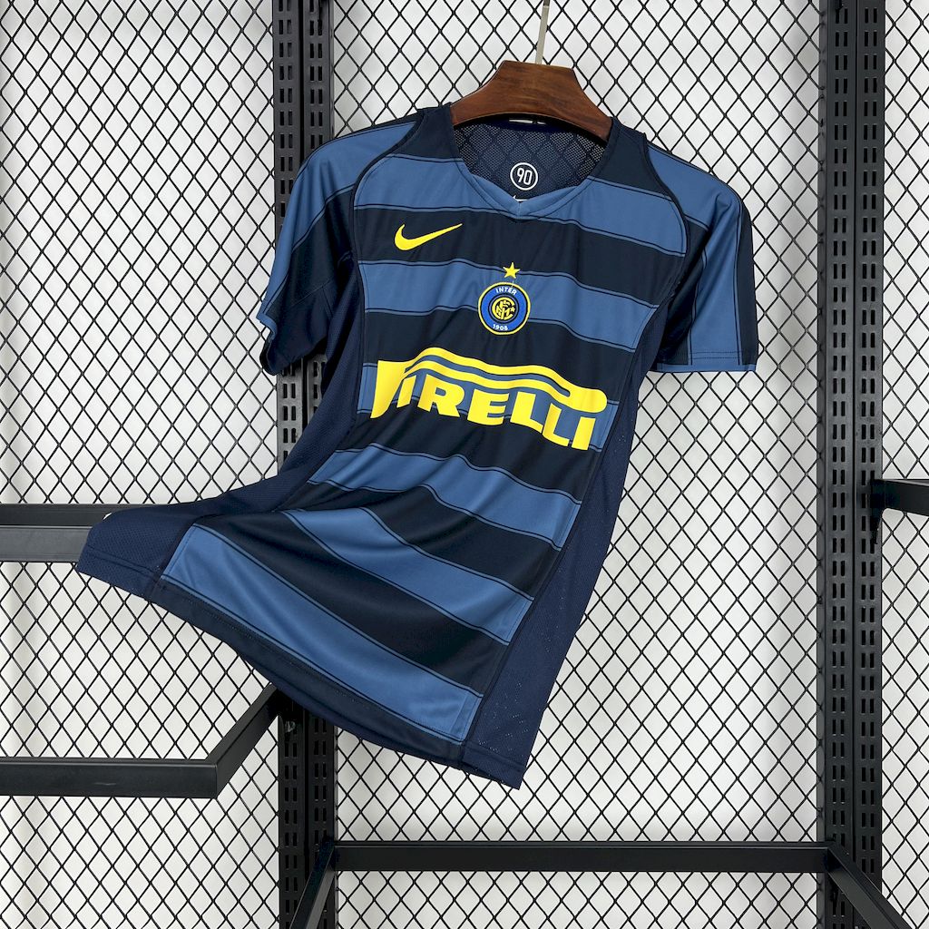 Camisa Retrô Inter Milan III 2004/05