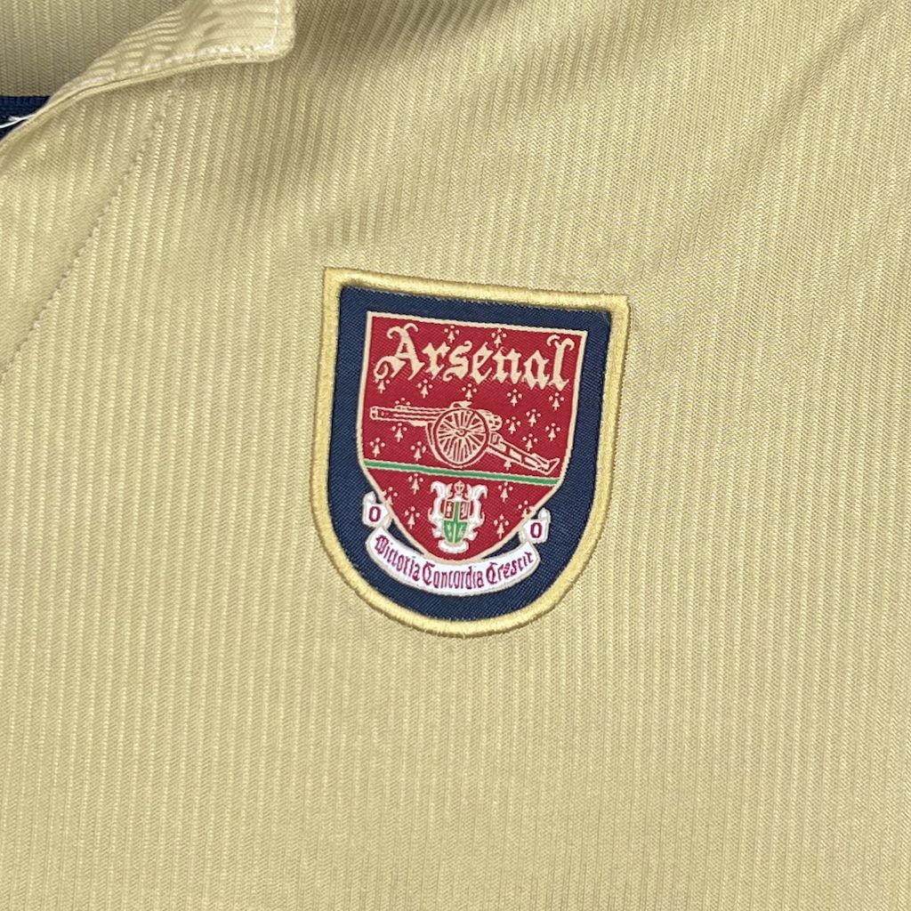 Camisa Retrô Arsenal II Manga Longa 2001/02