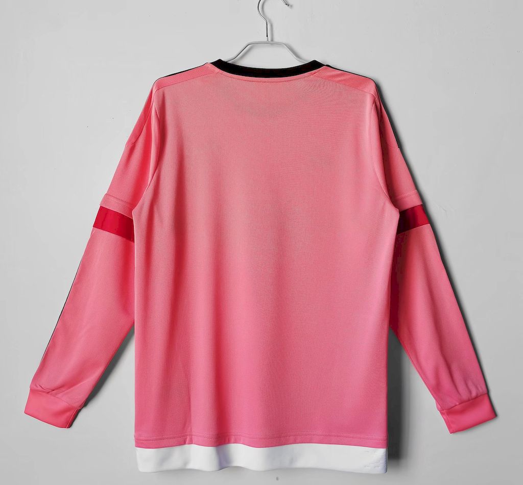 Camisa Retrô Juventus II Manga Longa 2015/16