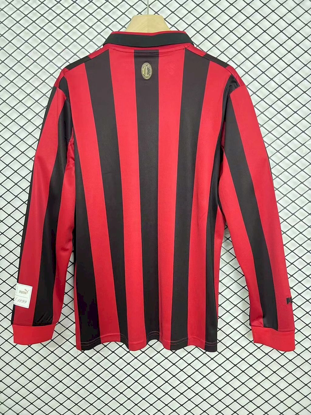 Camisa Retrô AC Milan Manga Longa 2024/25
