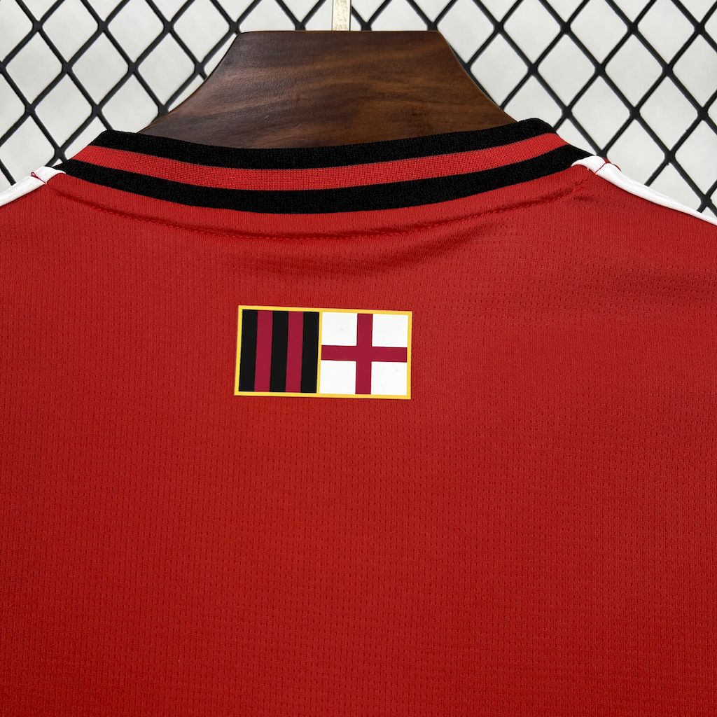 Camisa Retrô AC Milan 2024/25