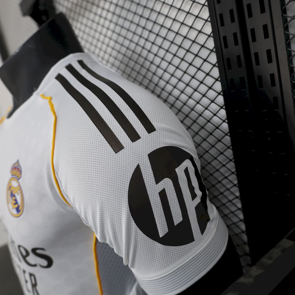 Camisa Real Madrid l 2025/26 Jogador Masculina