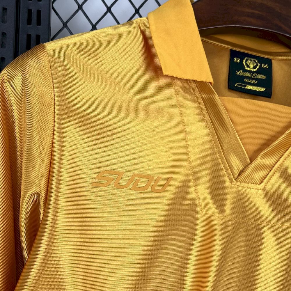 Camisa Wolves 70th Anniversary 2025/26 Torcedor Masculina