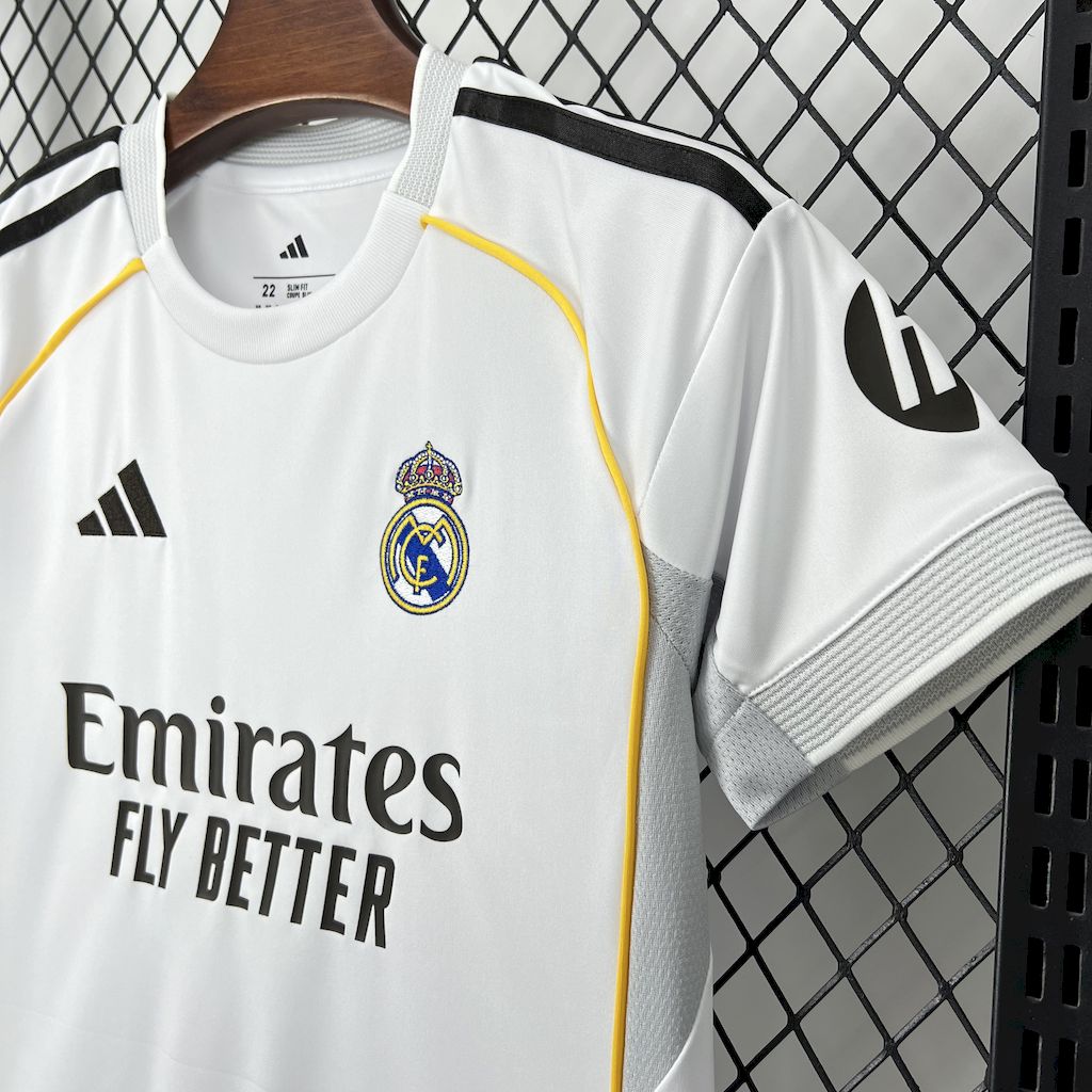 Kit Infantil Real Madrid l 2025/26