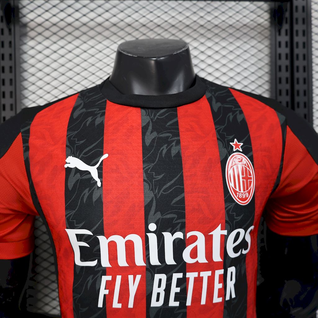 Camisa AC Milan I 2025/26 Jogador Masculina