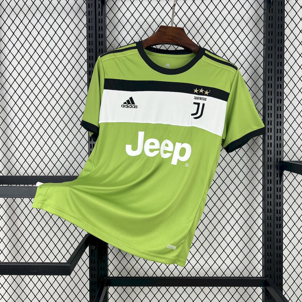 Camisa Retrô Juventus III 2017/18