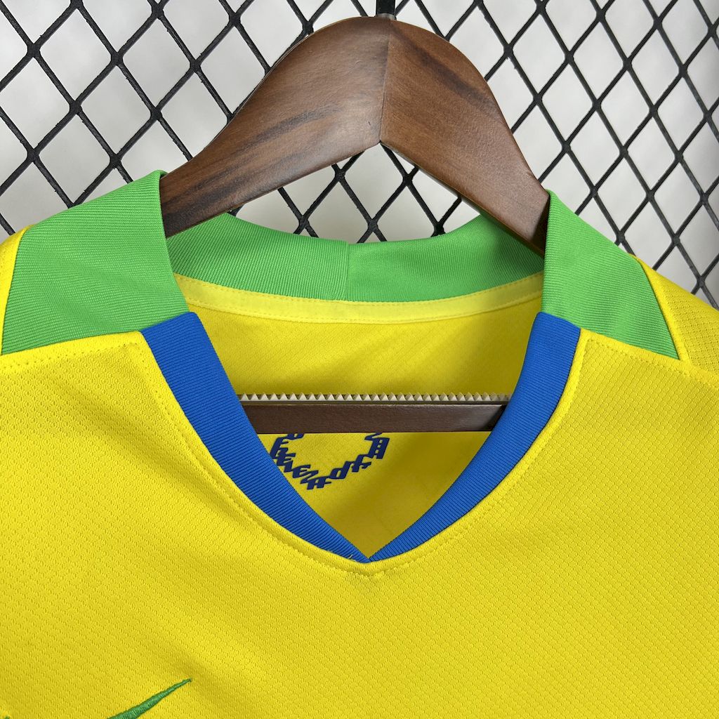 Camisa Brasil l 2025/26 Torcedor Feminina