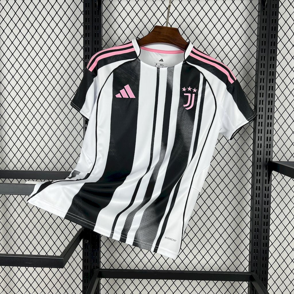 Camisa Juventus I 2025/26 Torcedor Masculina