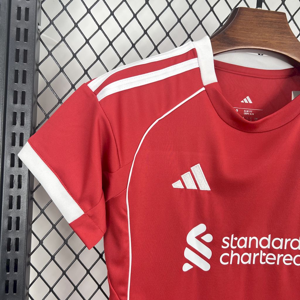 Kit Infantil Liverpool I 2025/26