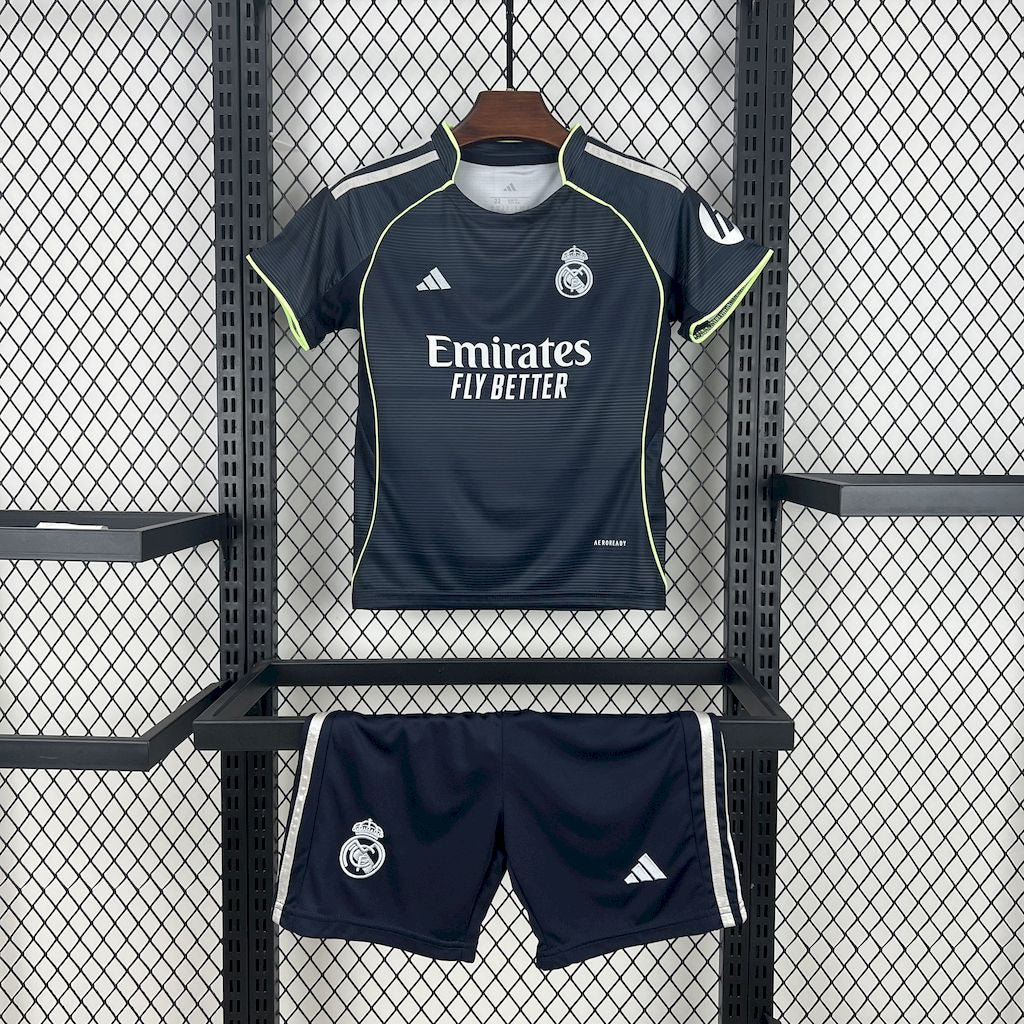 Kit Infantil Real Madrid ll 2025/26