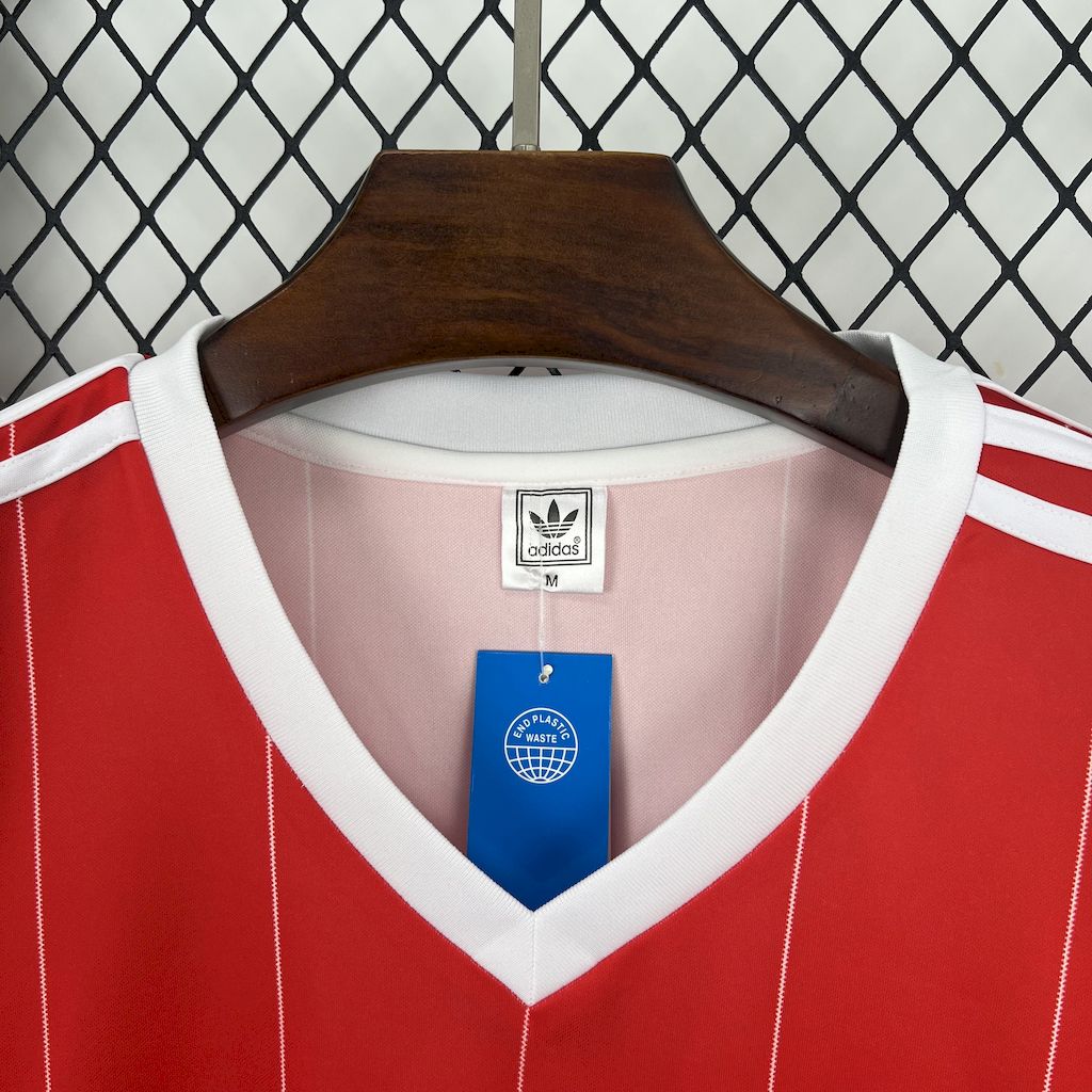 Camisa Retrô Hamburgo SV II 1983/84