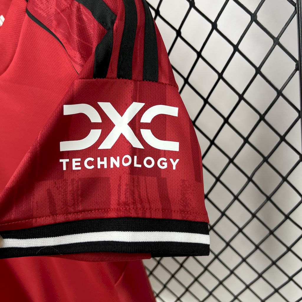 Kit Infantil Manchester United I 2025/26