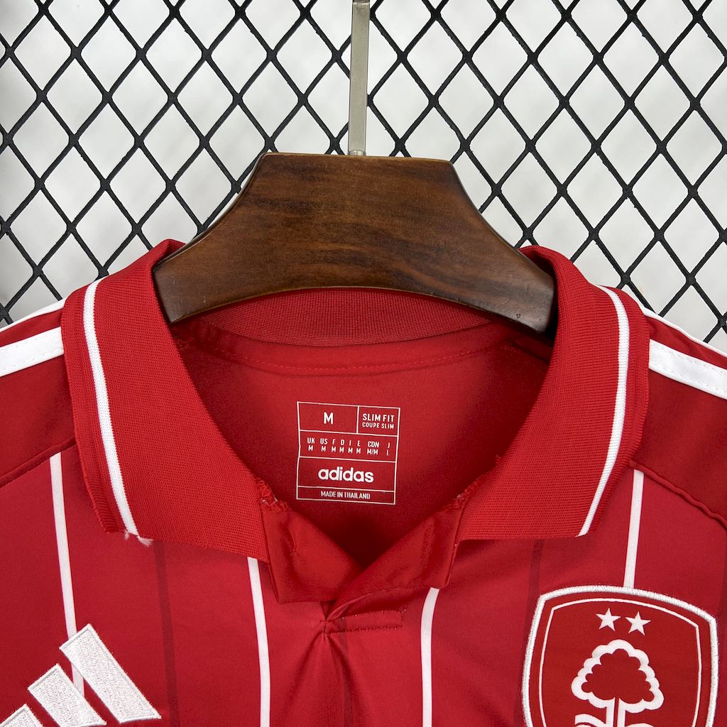 Camisa Nottingham Forest I 2025/26 Torcedor Masculina